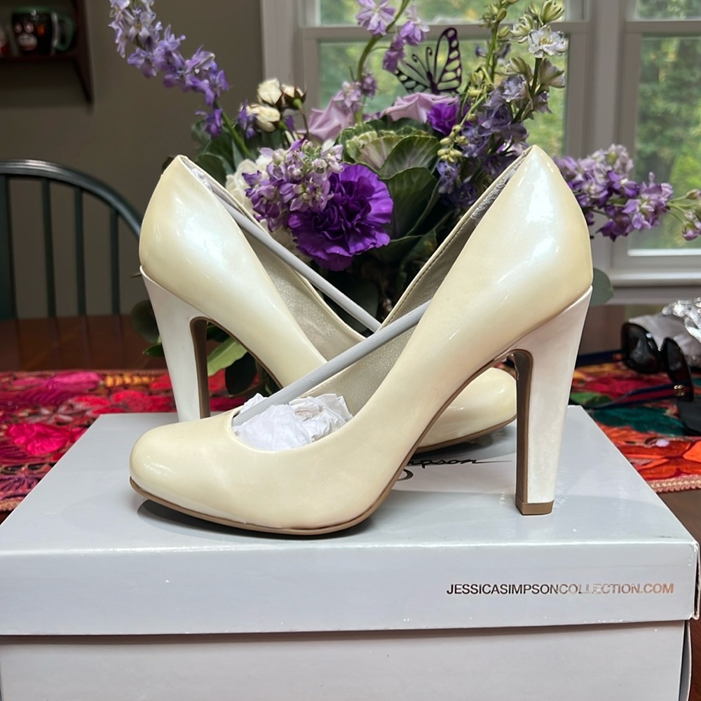 Jessica Simpson heels.